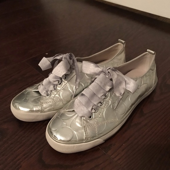 coach sneakers - Picture 1 of 3